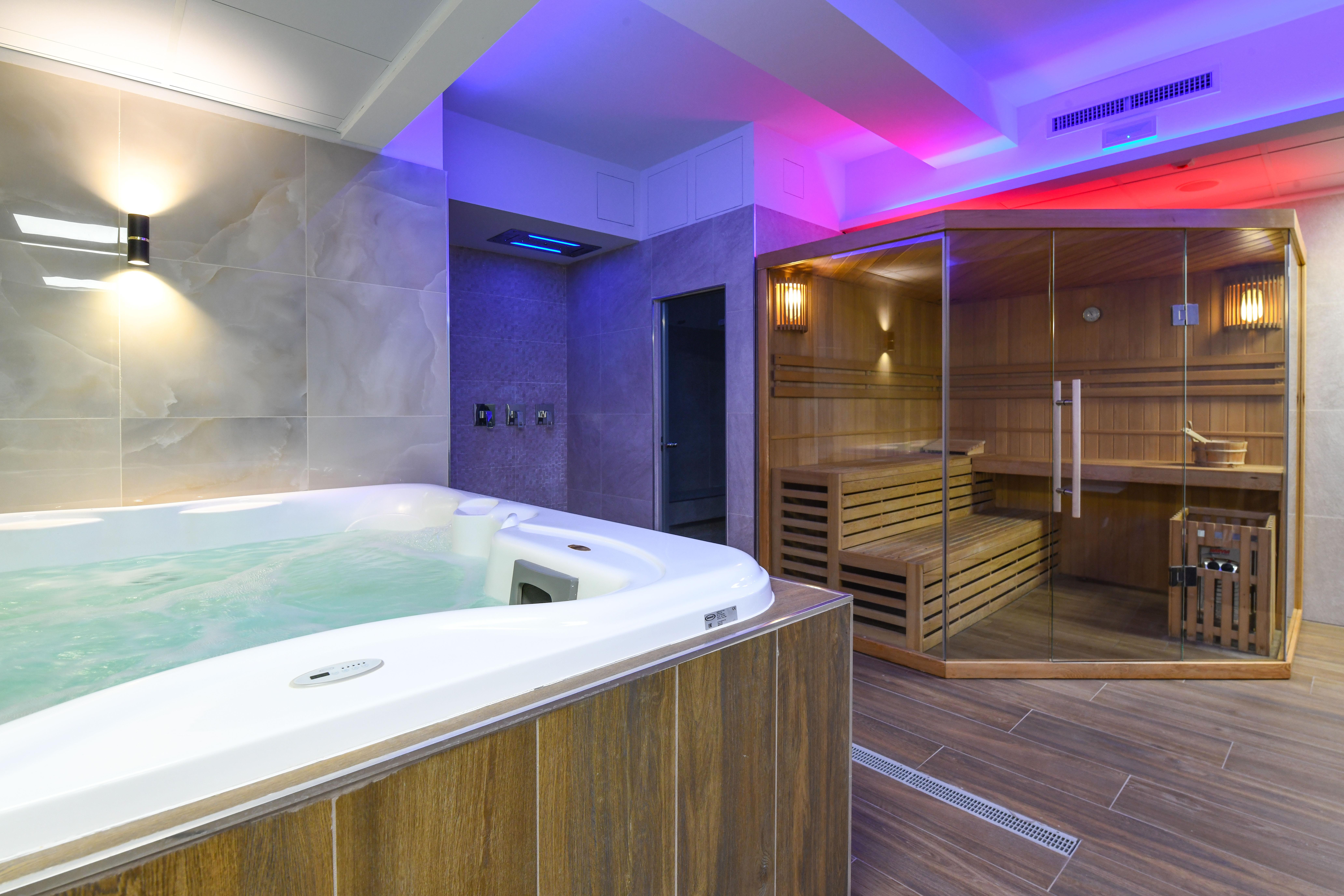 Rivus Hotel
